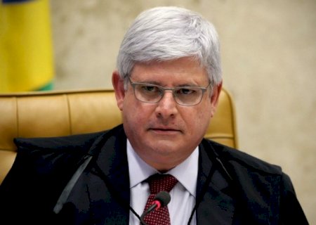 ‘Fui ao STF matar Gilmar Mendes e depois me suicidaria’, conta Janot em livro