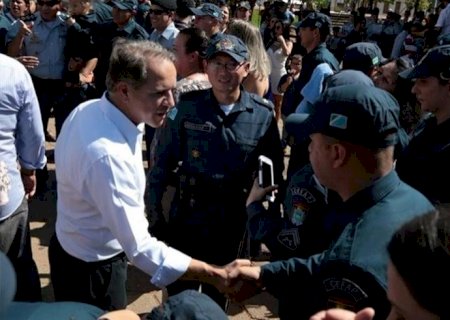 Após luta incansável de Coronel David, Governo promove 850 policiais militares, bombeiros e policiais civis.