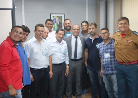 Cel David e empresários do camelódromo firmam parcerias por mais investimentos no setor