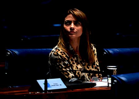Já bem desgastada, Senadora pede demissão de Guedes: “Está na hora de este senhor ranzinza e irresponsável ir para casa”