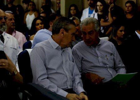 Reinaldo comunica afastamento do Governo depois do feriadão e deixa vice no comando