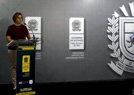 Estado anuncia concurso para professores com mais de 700 vagas