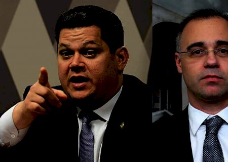 Alcolumbre está “determinado” a não pautar sabatina de Mendonça