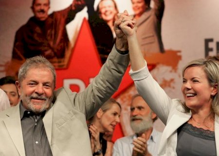PT faz publicação com “agressão dos EUA à Rússia” e depois apaga