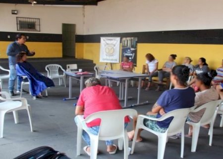 Cursos levam oportunidade de profissionalização a internas do regime semiaberto na Capital