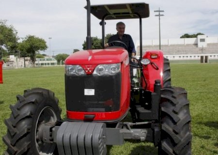 Propulsor do crescimento econômico, Agro recebe mais 363 equipamentos e maquinários nesta segunda-feira