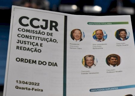 Aprovada tramitação da proposta sobre uso consciente de telas digitais nas escolas