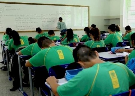 Mais de 21 mil candidatos fazem provas dos concursos de SED e CGE neste domingo