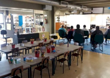 Biblioteca Isaias Paim ministra roda de leitura para jovens da Unei Dom Bosco