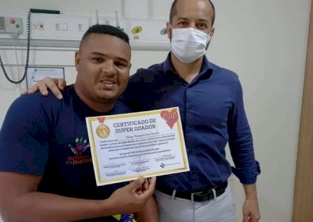 Doador do Hemosul efetiva doação de medula óssea e salva uma vida
