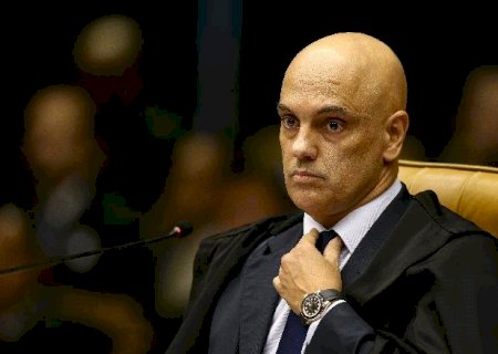 Moraes diz que democracia será garantida com eleições limpas em urnas eletrônicas