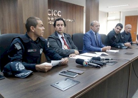 Coibindo furto de cobre, polícia apreende mais de 800 quilos do metal e conduz 12 para delegacia