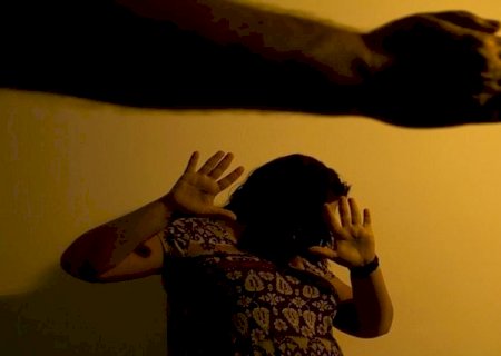 Governador sanciona lei que prevê divulgação do Ligue 180 em faturas de serviços essenciais