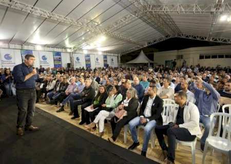 Pré-candidatos ao governo já disputam apoio de vereadores de MS