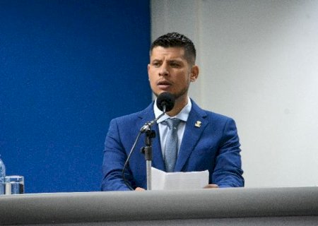 Ministério Público pede condenação de vereador que xingou Reinaldo Azambuja