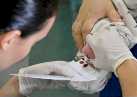 Mães são maioria entre cuidadoras de pacientes com doenças raras