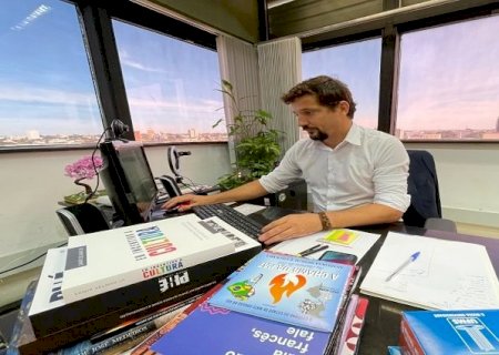 Eduardo Romero é nomeado titular da pasta de Cidadania e Cultura