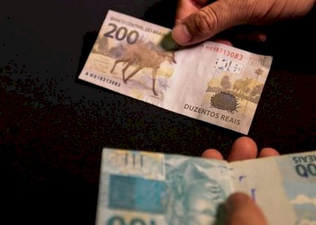 Investir 13º antecipado pode ser uma boa estratégia para ter renda extra