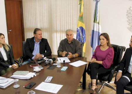 Governo arca com passe da Rede Estadual de Ensino, e tarifa de ônibus na Capital fica congelada