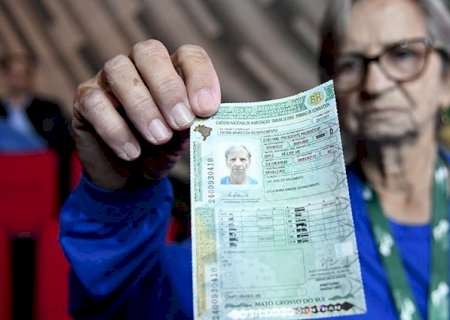 Destaque nacional em inovação, Detran-MS é o primeiro a emitir a nova Carteira Nacional de Habilitação