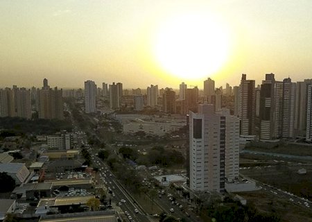 Previsão do Tepo: Tempo firme com temperaturas que podem ultrapassar os 30 graus