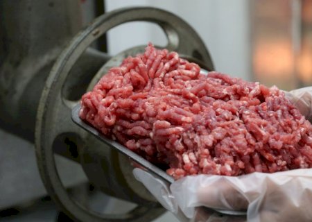Preço alto leva brasileiro a reduzir consumo de proteínas