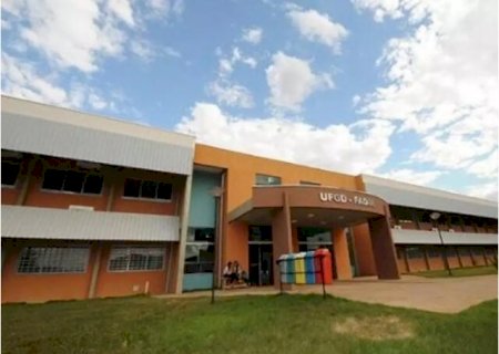 UFGD recebe inscri&ccedil;&otilde;es para concursos de professor e t&eacute;cnico