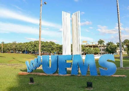 UFMS inicia amanh&atilde; inscri&ccedil;&otilde;es para concurso com sal&aacute;rio de at&eacute; R$ 11,1 mil