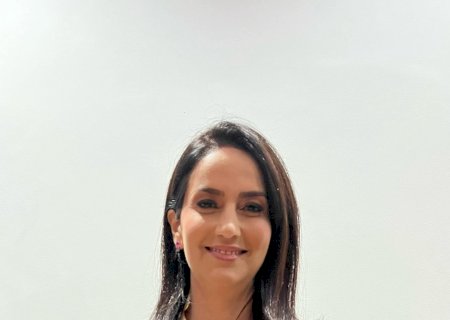 Vice-prefeita de Dourados recebe Prêmio “Tenente-Coronel Ana Neize Baltha” da PM