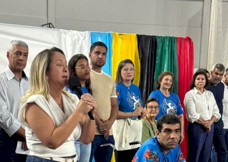 Lia Nogueira prestigia abertura das Olimpíadas das APAEs em Nova Andradina