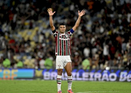 "Contato inevitável': veja análise de PC Oliveira de lance entre Thiago Silva e Bruno Henrique no Fla-Flu