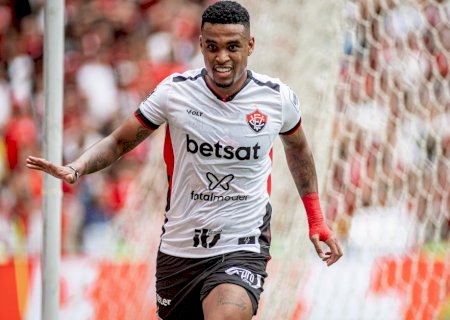 Fifa divulga indicados aos prêmios Puskás e Marta; Alerrandro, ex-Vitória, e Marta concorrem