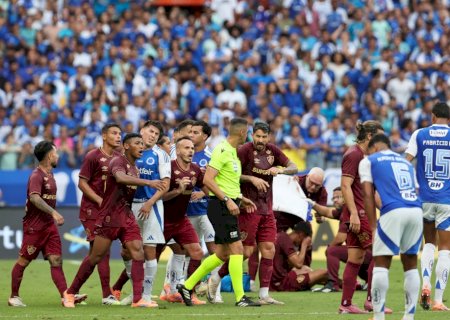 Cruzeiro x Fluminense: PC de Oliveira analisa decisão da arbitragem de não expulsar Matheus Pereira