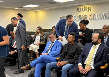 Como a defesa de Bruno Henrique, do Flamengo, conseguiu reverter pena de 12 jogos a multa de R$ 100 mil