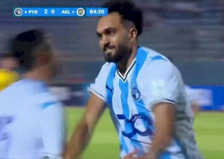 Zico, do Pyramids, conheceu ídolo do Flamengo através do pai e elogia Arrascaeta: "Fantástico"