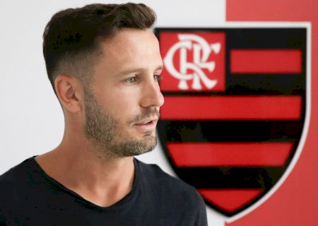 Saúl buscará outra opinião antes de decidir sobre cirurgia que pode afastá-lo do Flamengo por até quatro meses