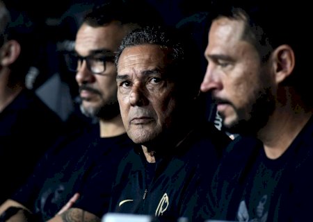 Luxemburgo critica executivos e quer projeto para comandar futebol de clube