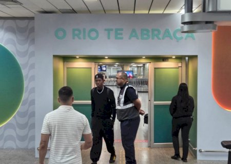 Resumo da Central: Vitão chega no Rio, Viña na mira do River e barca no Vasco