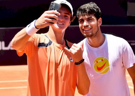 João Fonseca x Alcaraz em Miami: veja onde assistir e horário