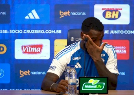 Gerson cita Copa do Mundo em chegada ao Cruzeiro e chora ao defender o pai; assista