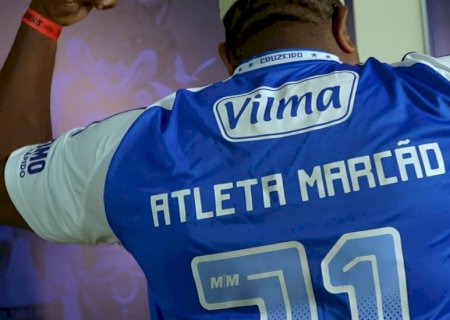 Atleta Marcão: pai de Gerson rouba a cena no Cruzeiro e reforça alcunha criada com ironia de Bap