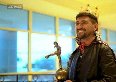 Arrascaeta recebe o prêmio de Rei da América: "Ano mágico"