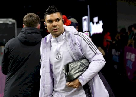 Manchester United define alvos no mercado para substituir Casemiro