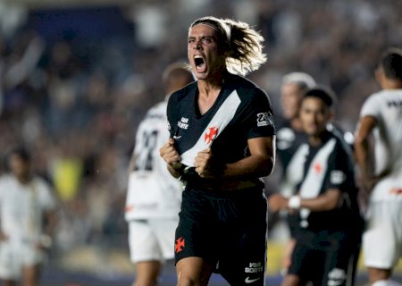 Spinelli celebra primeiro gol pelo Vasco: "Apresentação à torcida"
