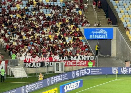 Torcida do Flamengo protesta após goleada por 8 a 0 no Carioca: "Time sem vergonha"
