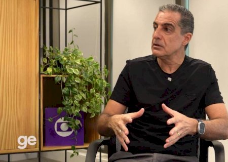 Renato Paiva revela ameaça à família na Bahia e detona Textor: "Quis interferir no meu trabalho"