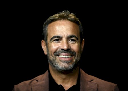 Cruzeiro avança na contratação de Artur Jorge