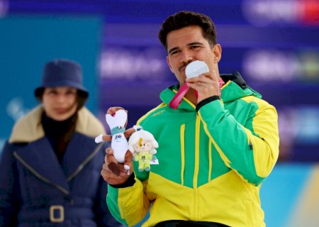 Cristian Ribera conquista prata histórica para o Brasil nas Paralimpíadas de Inverno