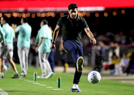 Abel Ferreira se revolta com árbitro e é expulso em São Paulo x Palmeiras; veja vídeo