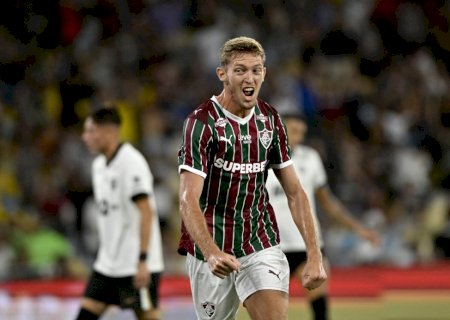 Zubeldía parabeniza Castillo por estreia como titular com gol no Fluminense: "Ótima notícia"